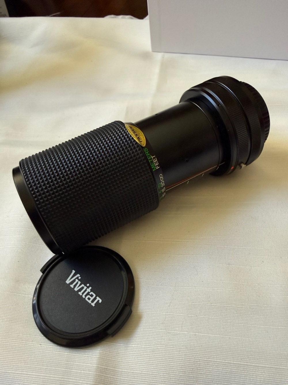 VTG Vivitar 70-210 mm 1:4.5 mc macro focusing zoom lens 52 mm